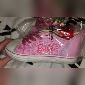 Barbie Pink Graphic Lace-Up Sneakers